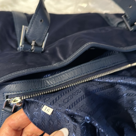 PRADA Milano nylon tote bag - Picture 14 of 16